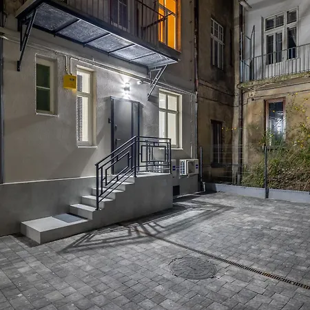 On Bilozira 9 Street Апартаменти *